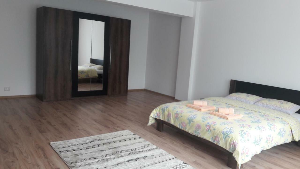 Târgu-Mureş Travel Homzzz Apartments מראה חיצוני תמונה